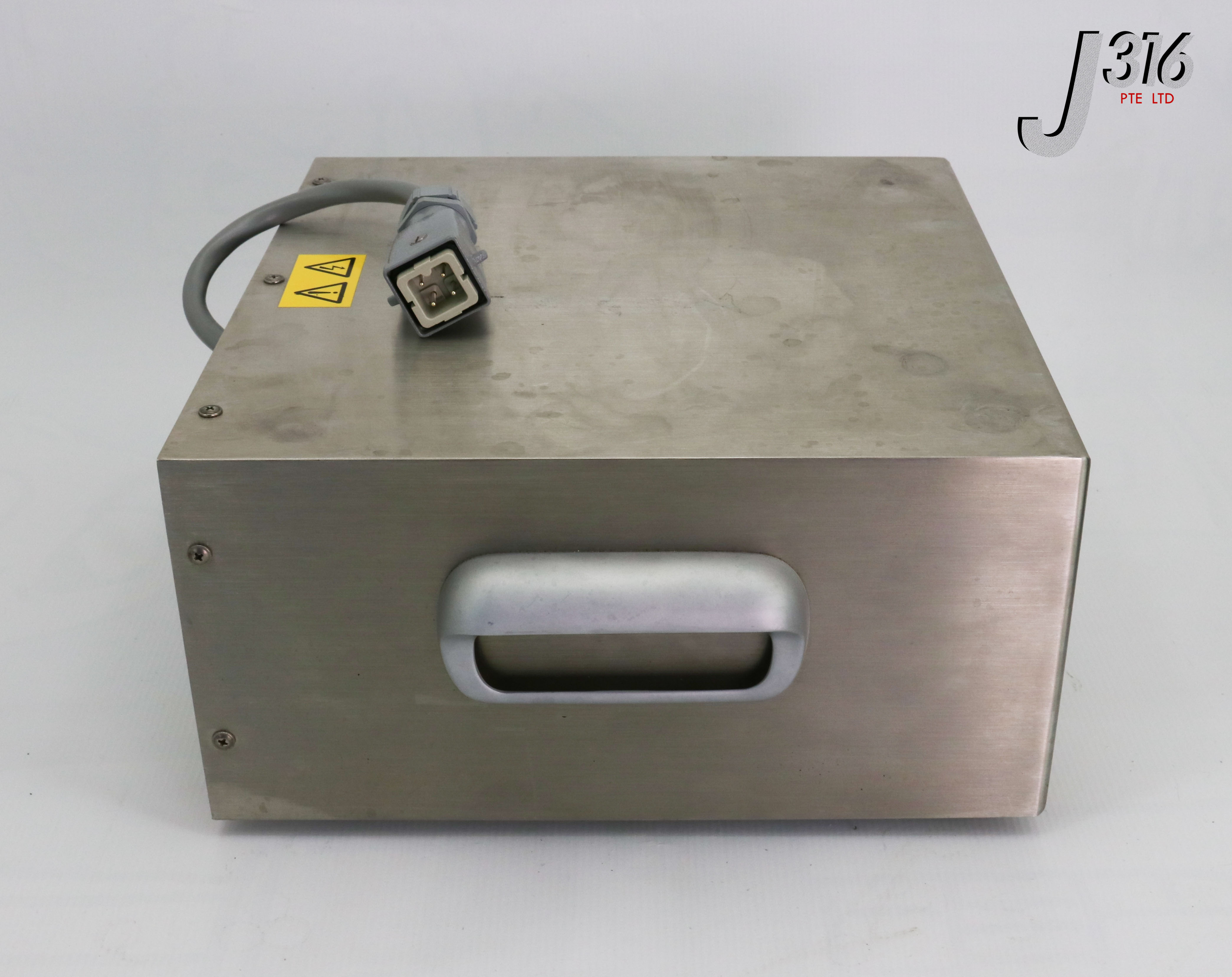 イル 25614 CEIA POWER CUBE 45/900 MICROPROCESSOR CTRLLED INDUCTIVE HTR